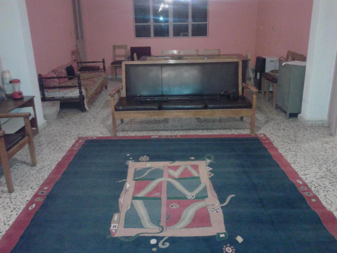 بيت شباب باوهاوس موتيل بشرّي المظهر الخارجي الصورة